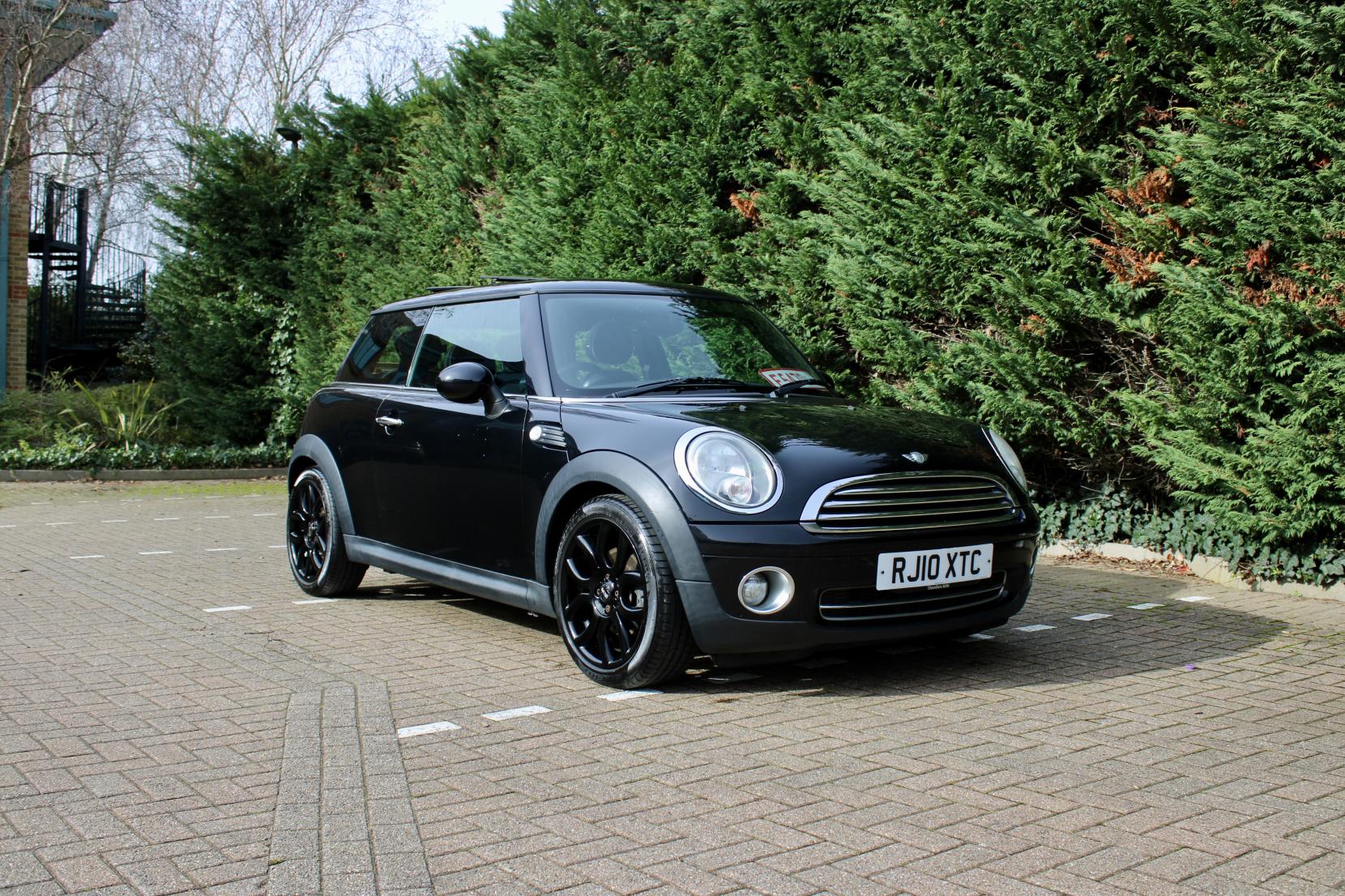 MINI Hatch 1.6 Cooper Hatchback 3dr Petrol Manual Euro 5 (122 ps)