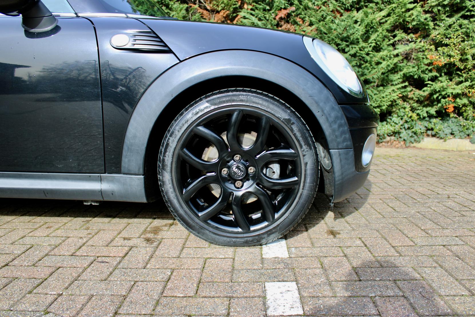 MINI Hatch 1.6 Cooper Hatchback 3dr Petrol Manual Euro 5 (122 ps)