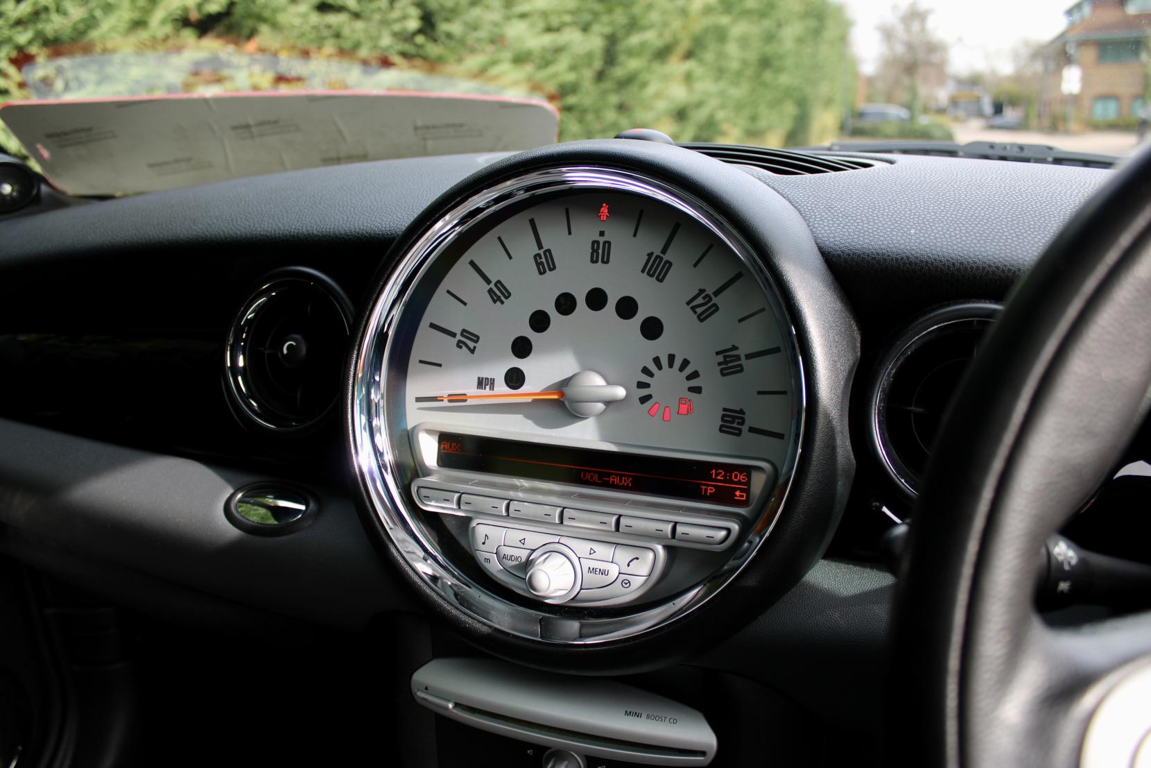 MINI Hatch 1.6 Cooper Hatchback 3dr Petrol Manual Euro 5 (122 ps)