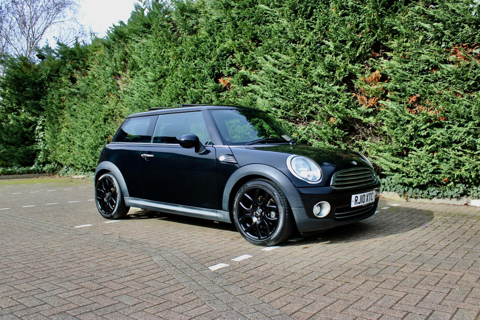 MINI Hatch 1.6 Cooper Hatchback 3dr Petrol Manual Euro 5 (122 ps)