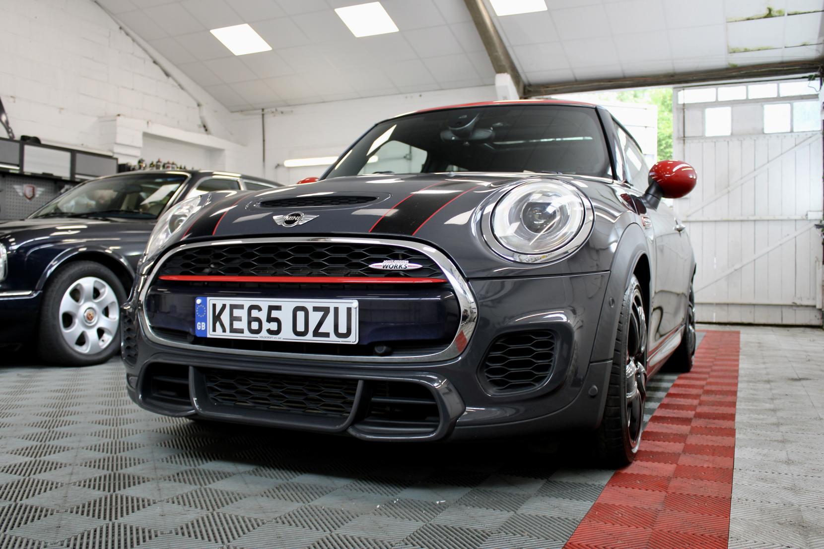 MINI Hatch 2.0 John Cooper Works Hatchback 3dr Petrol Auto Euro 6 (s/s) (231 ps)