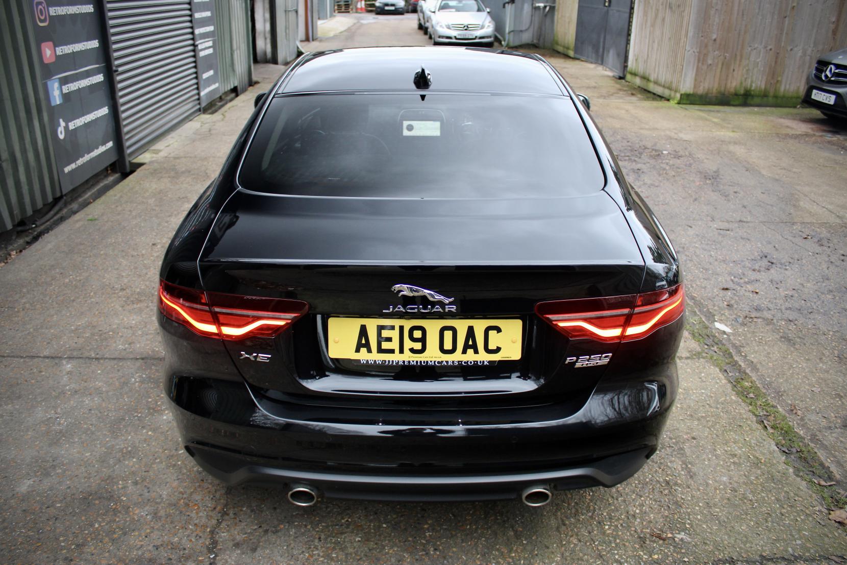 Jaguar XE 2.0 P250i HSE Saloon 4dr Petrol Auto Euro 6 (s/s) (250 ps)