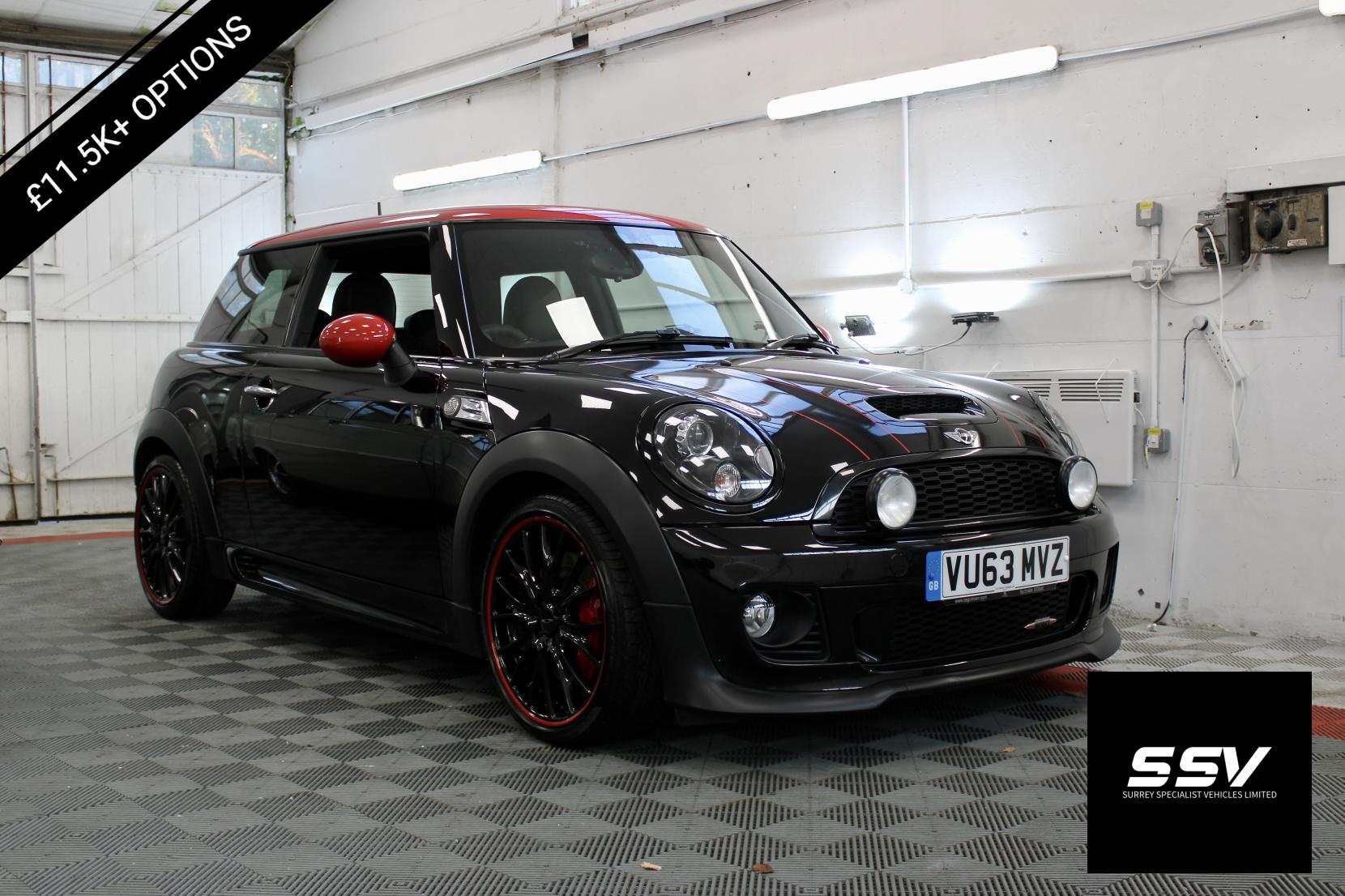 MINI Hatch 1.6 John Cooper Works Hatchback 3dr Petrol Manual Euro 5 (s/s) (211 ps)