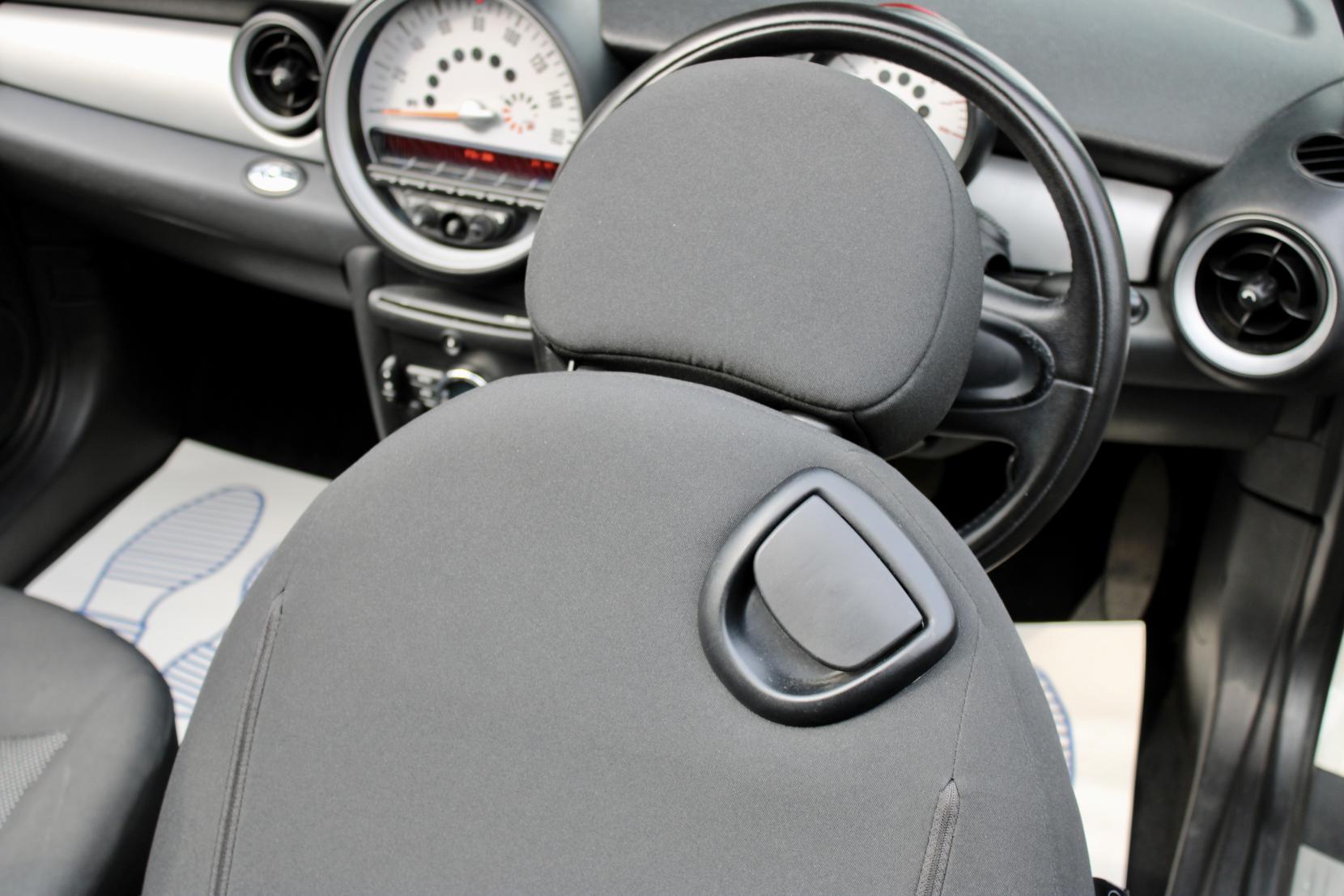 MINI Convertible 1.6 One Convertible 2dr Petrol Manual Euro 5 (98 ps)