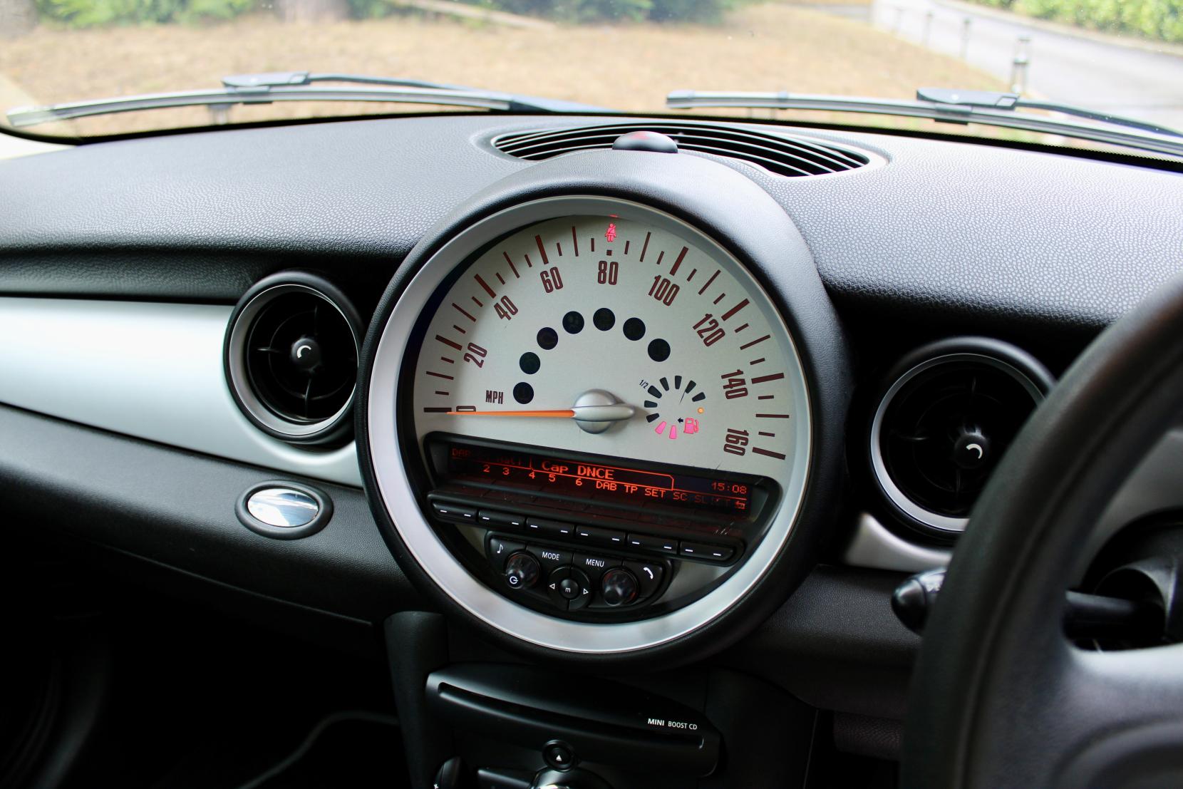 MINI Hatch 1.6 One Hatchback 3dr Petrol Manual Euro 5 (98 ps)