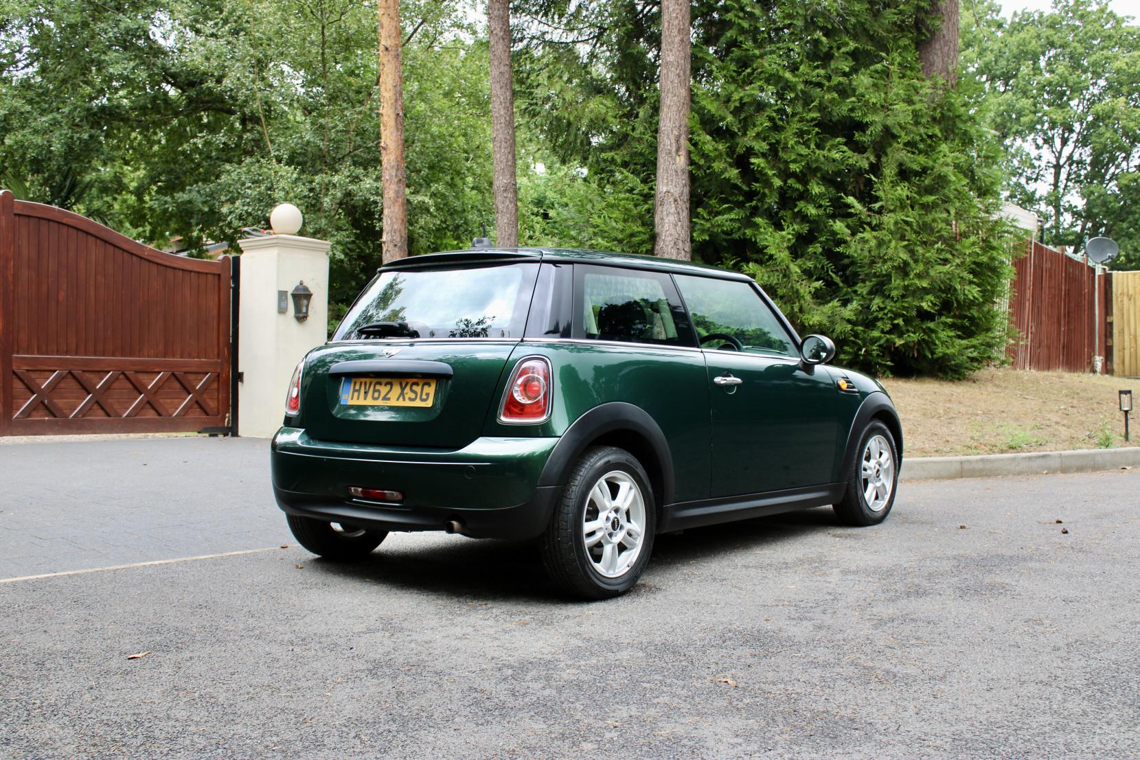 MINI Hatch 1.6 One Hatchback 3dr Petrol Manual Euro 5 (98 ps)
