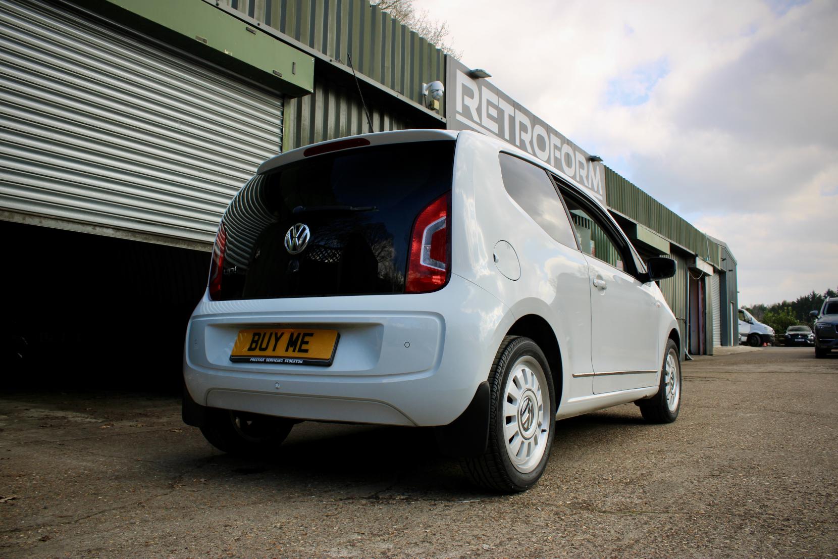 Volkswagen up! 1.0 up! White Hatchback 3dr Petrol Manual Euro 5 (75 ps)