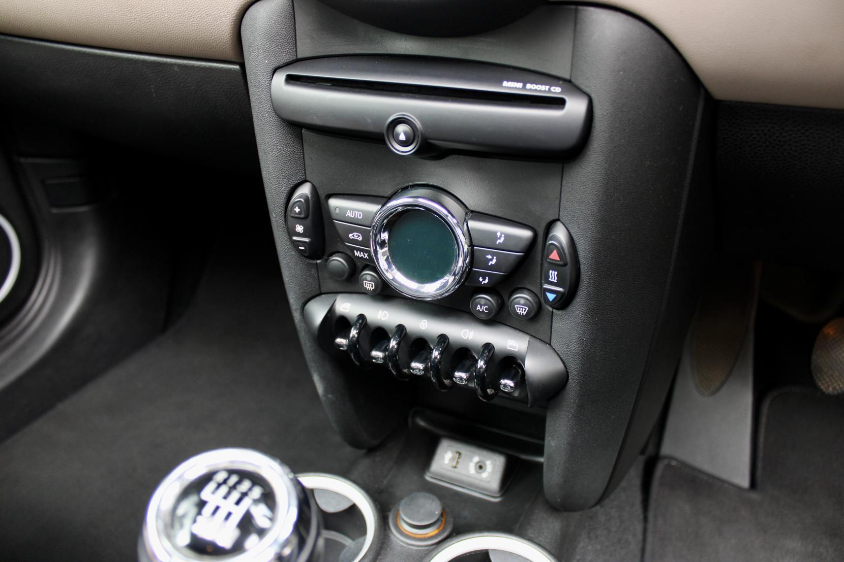 MINI Hatch 1.6 Cooper Baker Street Hatchback 3dr Petrol Manual Euro 6 (s/s) (122 ps)