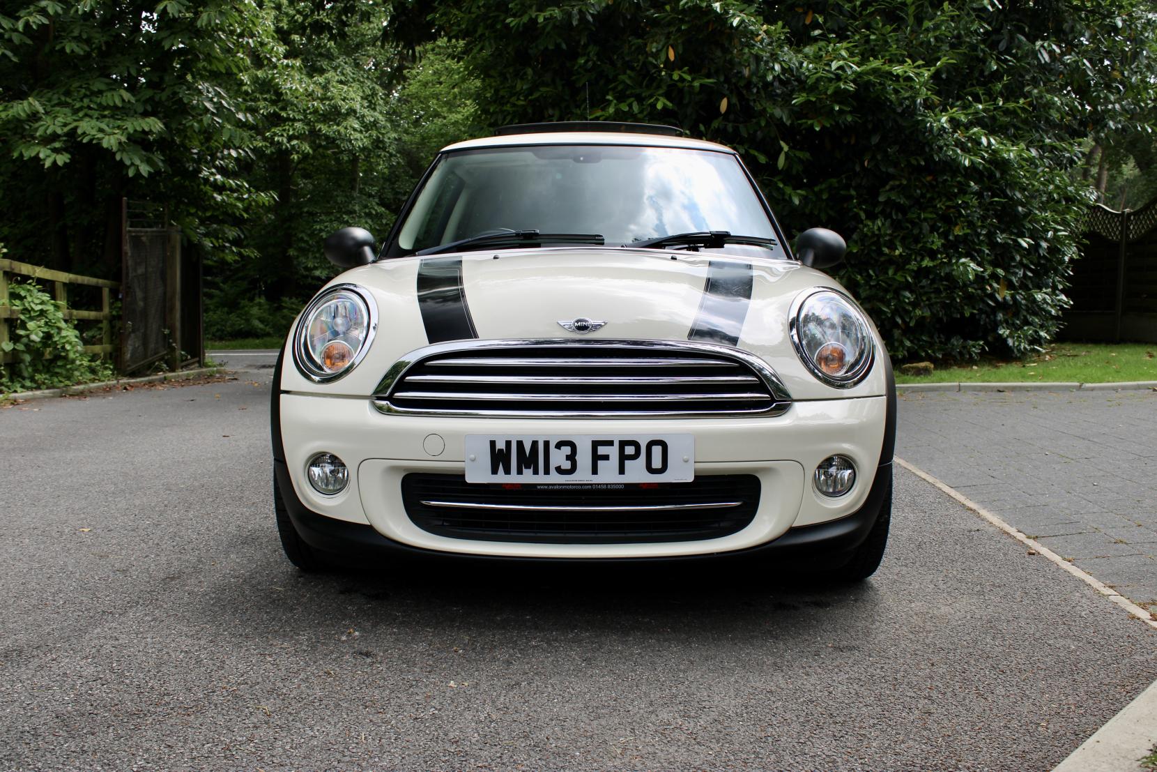 MINI Hatch 1.6 Cooper Baker Street Hatchback 3dr Petrol Manual Euro 6 (s/s) (122 ps)