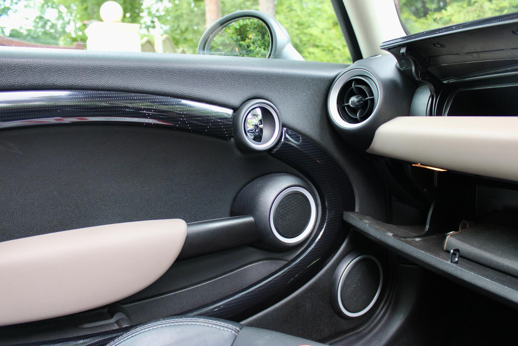 MINI Hatch 1.6 Cooper Baker Street Hatchback 3dr Petrol Manual Euro 6 (s/s) (122 ps)