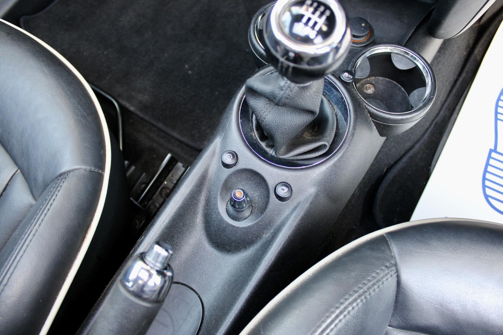 MINI Hatch 1.6 Cooper S Hatchback 3dr Petrol Manual Euro 5 (184 ps)