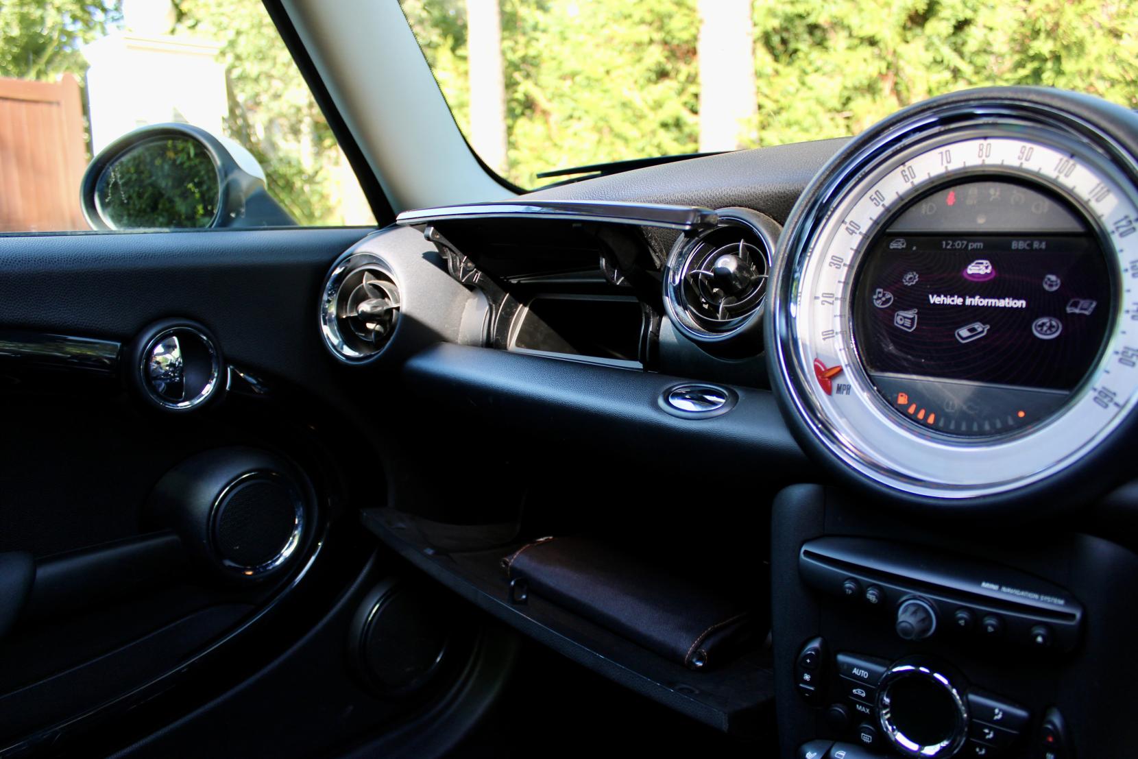 MINI Hatch 1.6 Cooper S Hatchback 3dr Petrol Manual Euro 5 (184 ps)