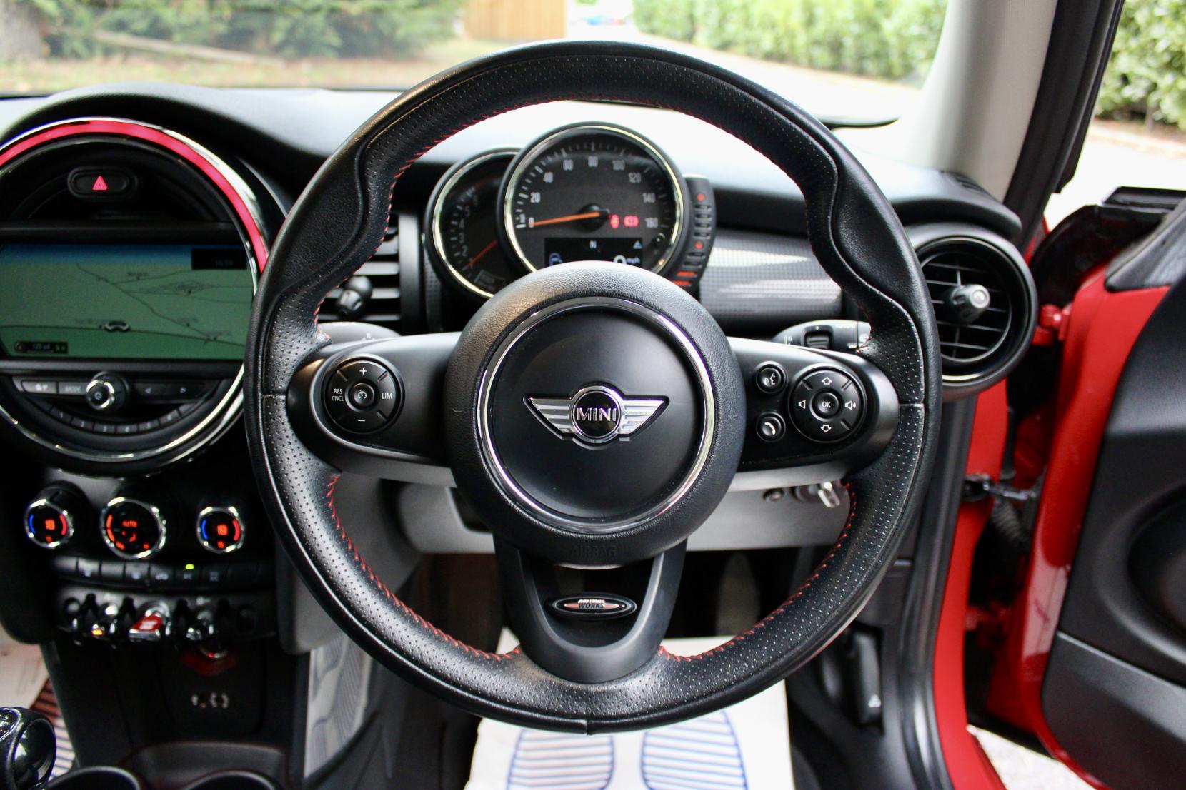 MINI Hatch 1.5 Cooper Hatchback 3dr Petrol Manual Euro 6 (s/s) (136 ps)