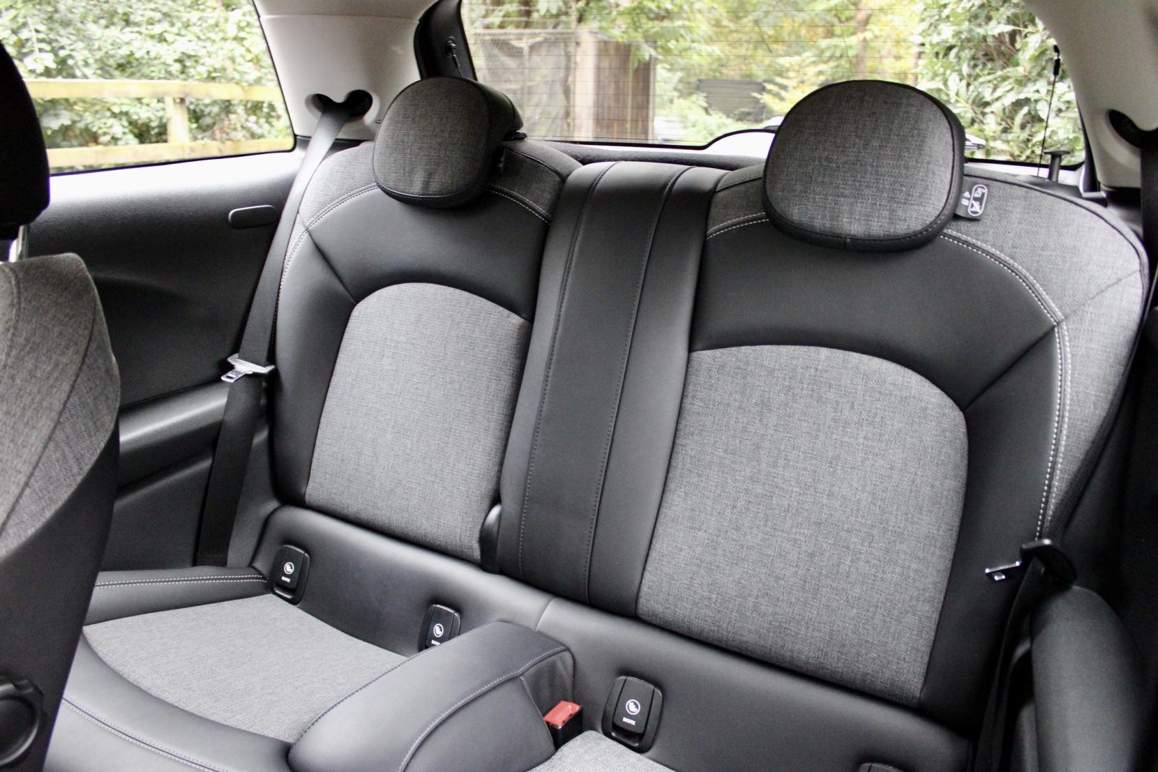 MINI Hatch 1.5 Cooper Hatchback 3dr Petrol Manual Euro 6 (s/s) (136 ps)