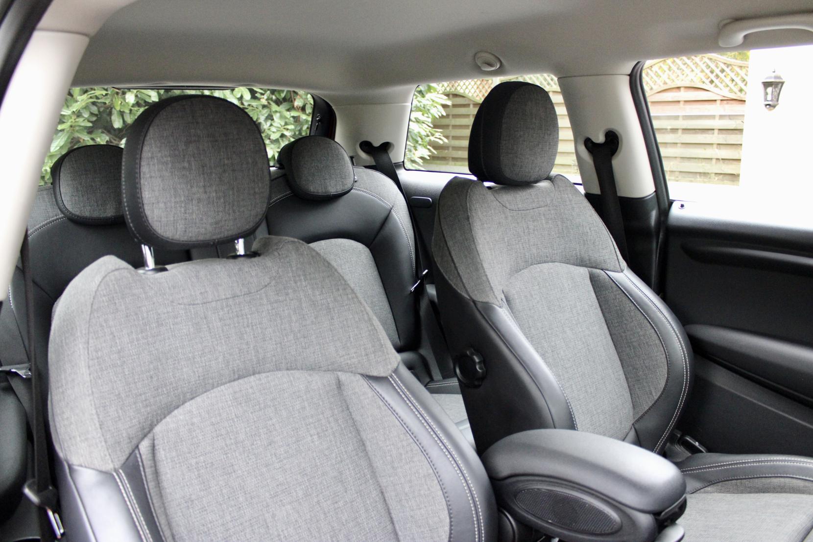 MINI Hatch 1.5 Cooper Hatchback 3dr Petrol Manual Euro 6 (s/s) (136 ps)