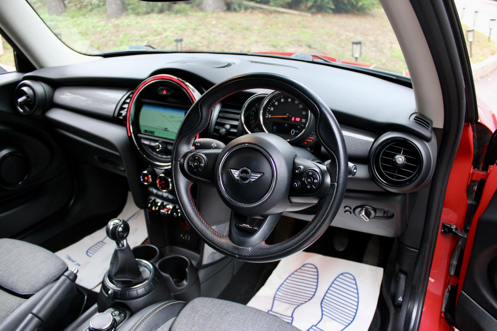 MINI Hatch 1.5 Cooper Hatchback 3dr Petrol Manual Euro 6 (s/s) (136 ps)