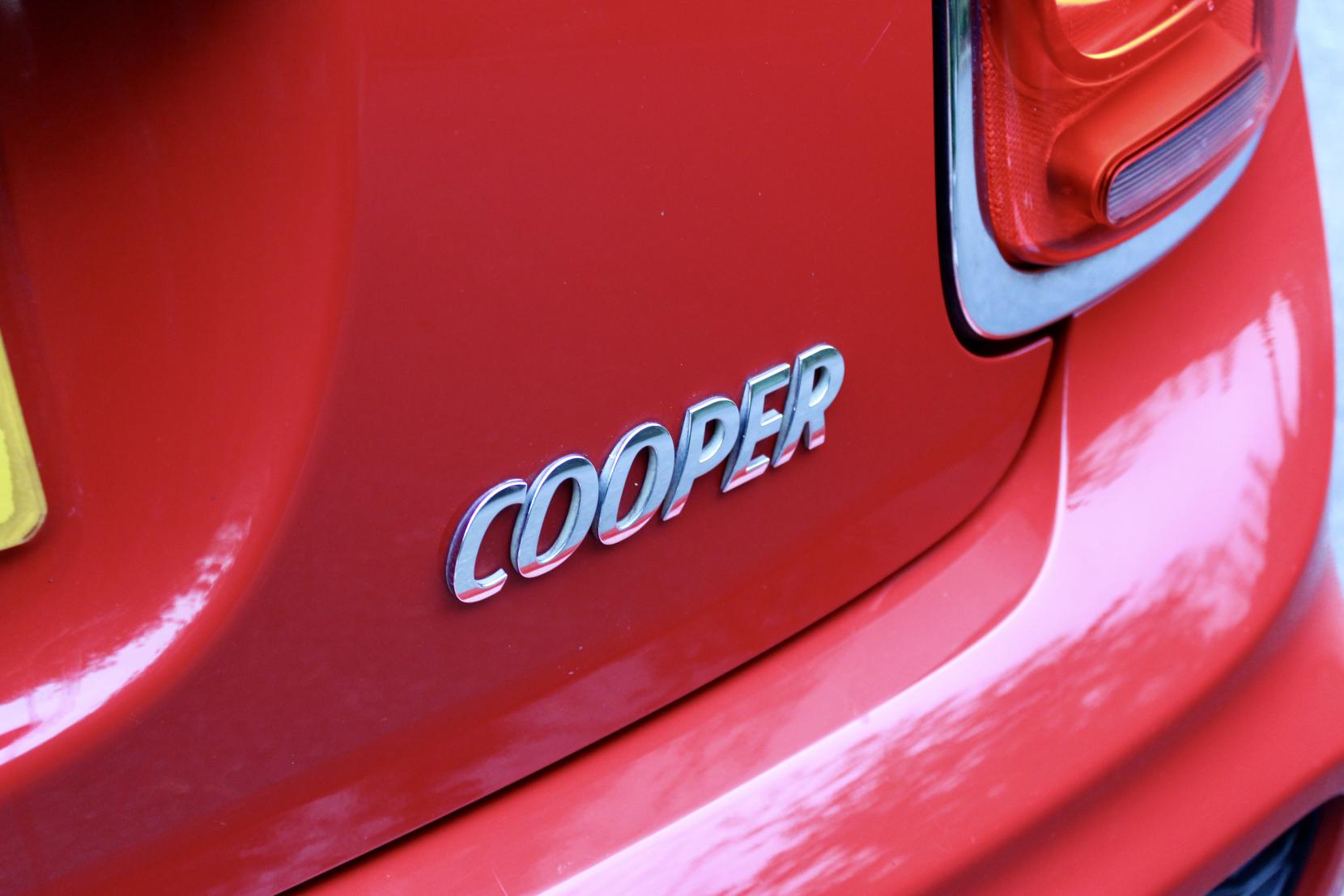 MINI Hatch 1.5 Cooper Hatchback 3dr Petrol Manual Euro 6 (s/s) (136 ps)