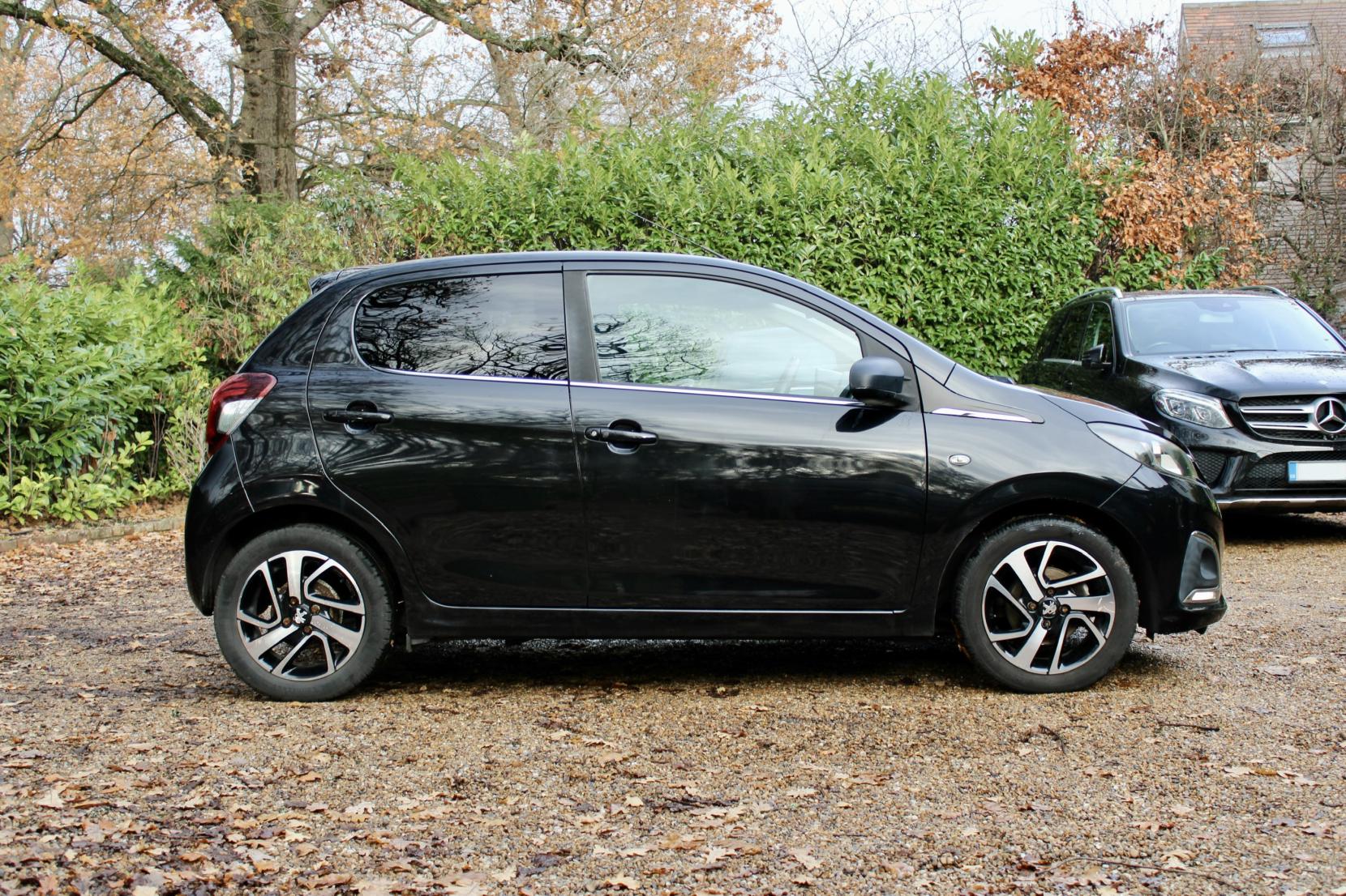 Peugeot 108 1.2 VTi PureTech Allure Hatchback 5dr Petrol Manual Euro 5 (82 ps)