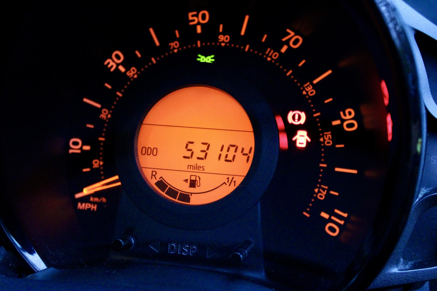 Peugeot 108 1.2 VTi PureTech Allure Hatchback 5dr Petrol Manual Euro 5 (82 ps)