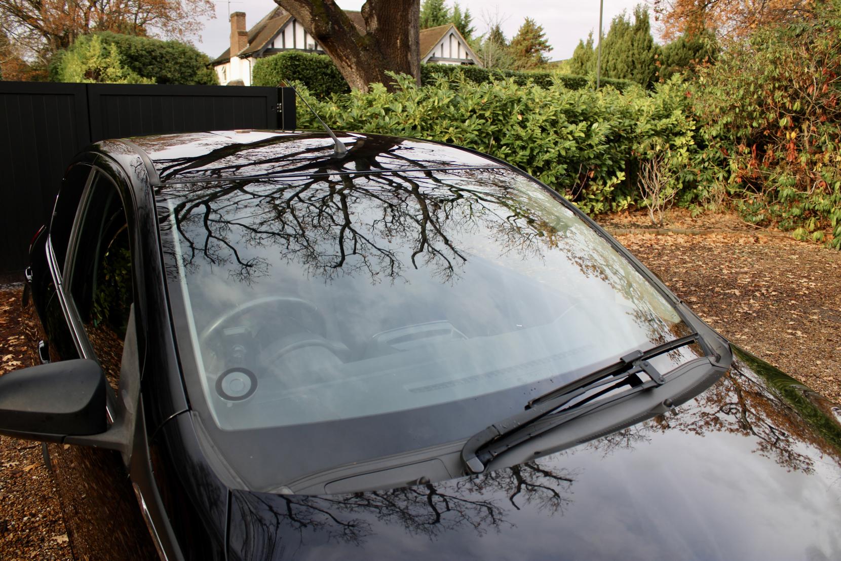 Peugeot 108 1.2 VTi PureTech Allure Hatchback 5dr Petrol Manual Euro 5 (82 ps)