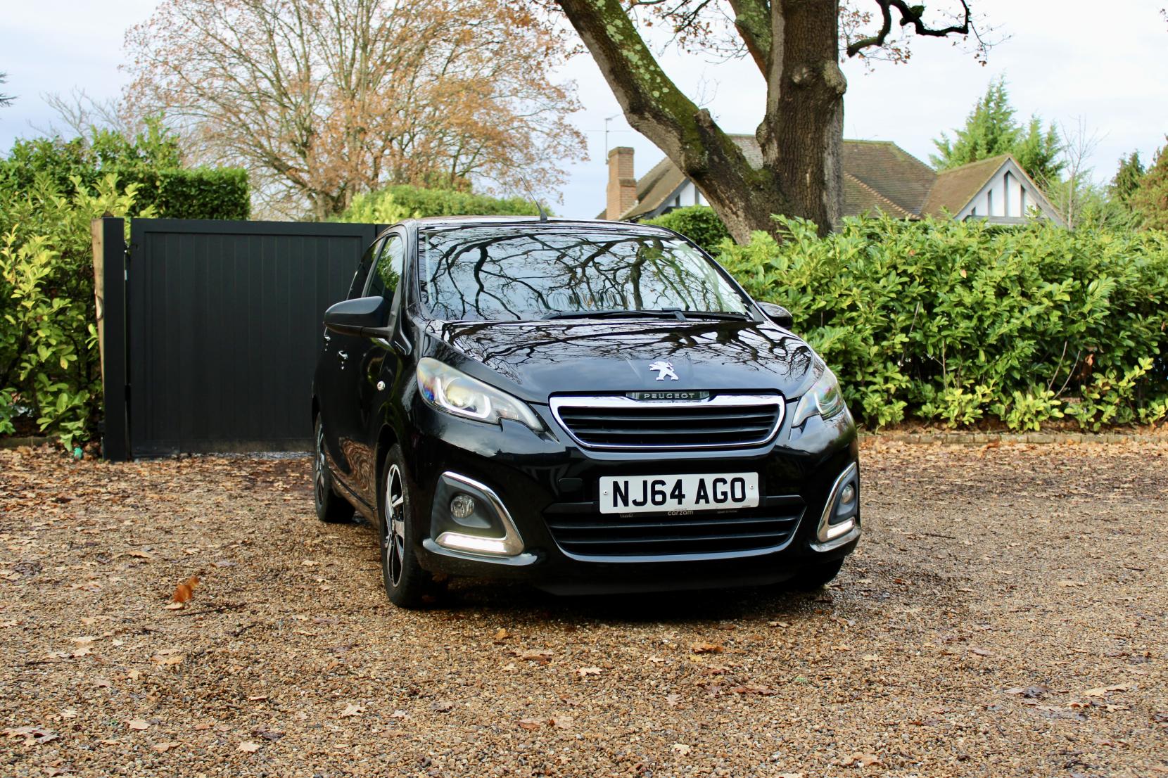 Peugeot 108 1.2 VTi PureTech Allure Hatchback 5dr Petrol Manual Euro 5 (82 ps)