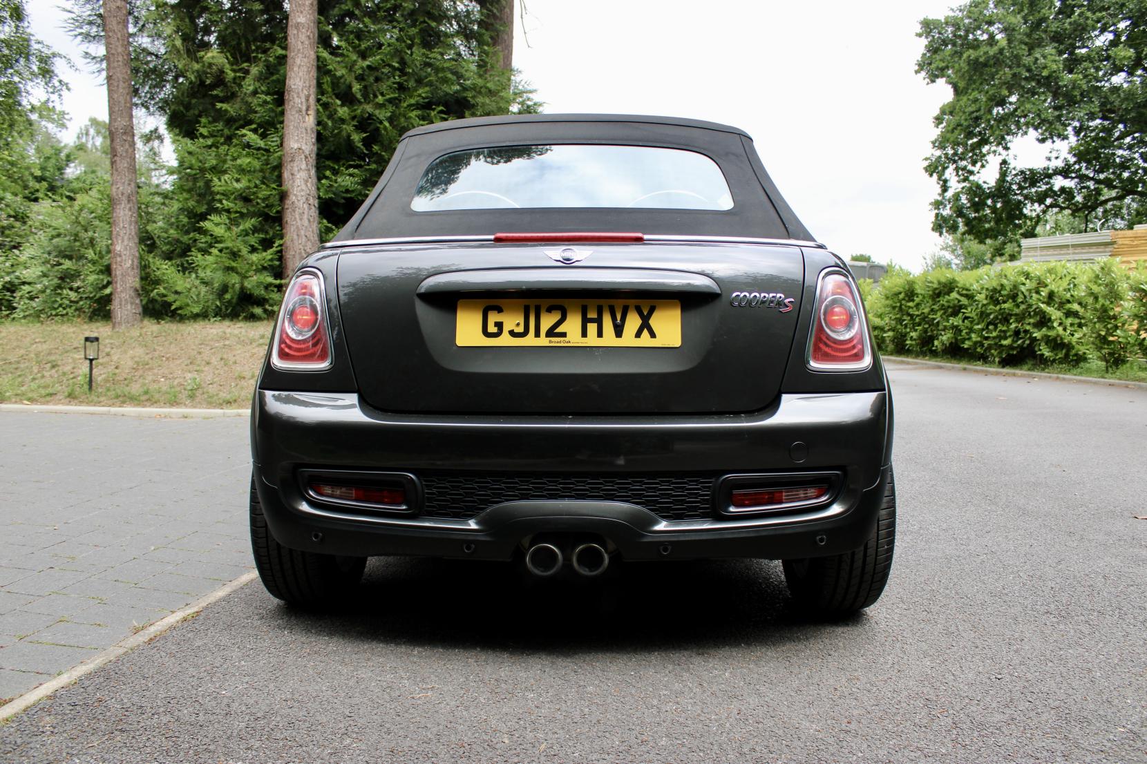 MINI Convertible 1.6 Cooper S Convertible 2dr Petrol Manual Euro 5 (s/s) (184 ps)