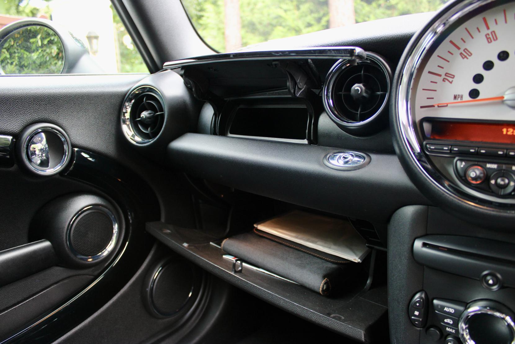 MINI Convertible 1.6 Cooper S Convertible 2dr Petrol Manual Euro 5 (s/s) (184 ps)