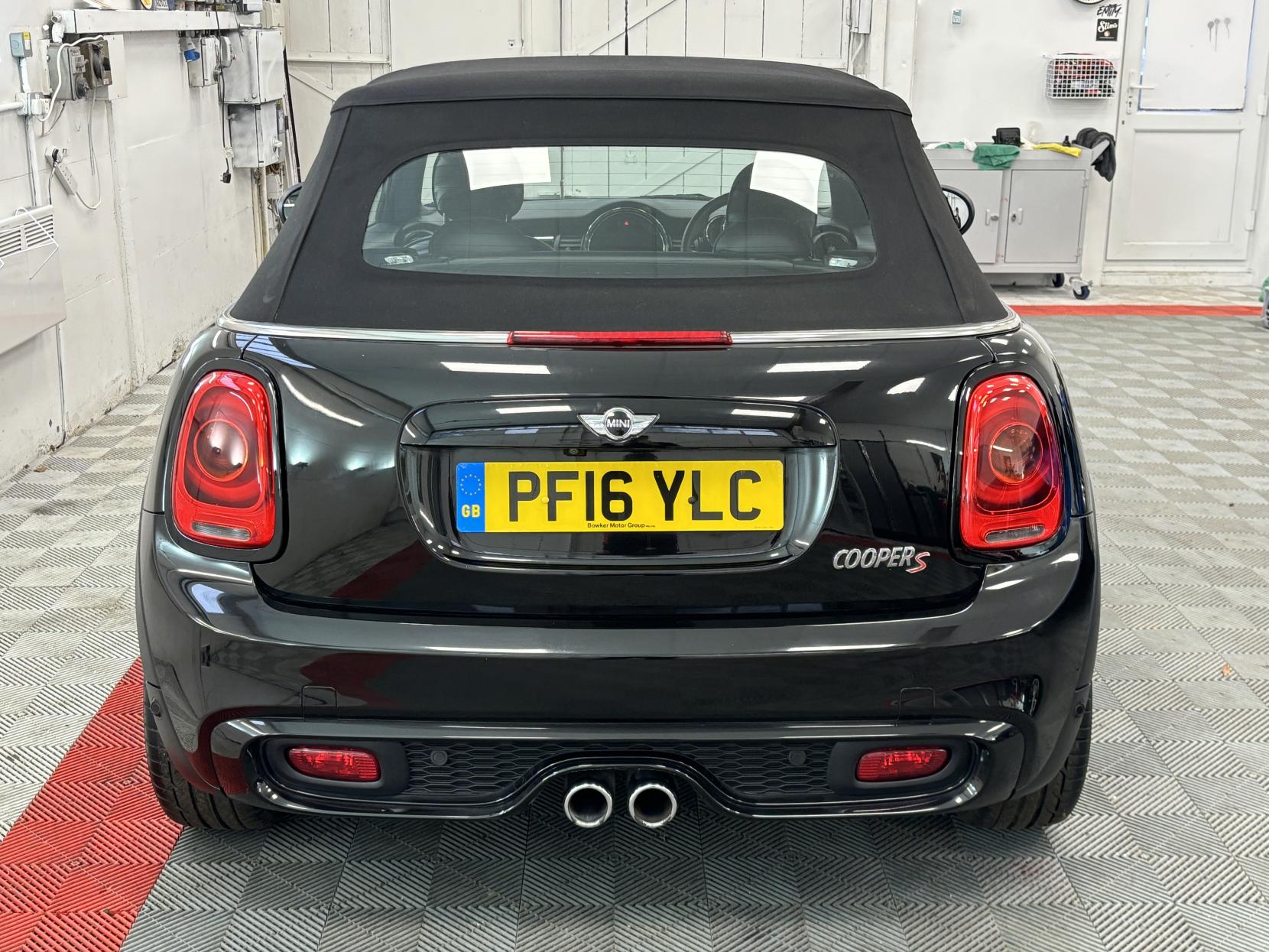 MINI Convertible 2.0 Cooper S Convertible 2dr Petrol Manual Euro 6 (s/s) (192 ps)