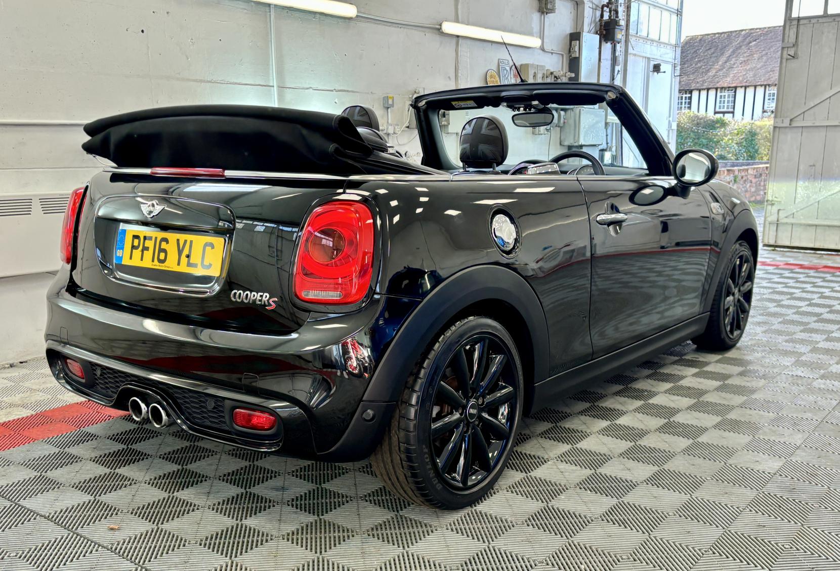 MINI Convertible 2.0 Cooper S Convertible 2dr Petrol Manual Euro 6 (s/s) (192 ps)