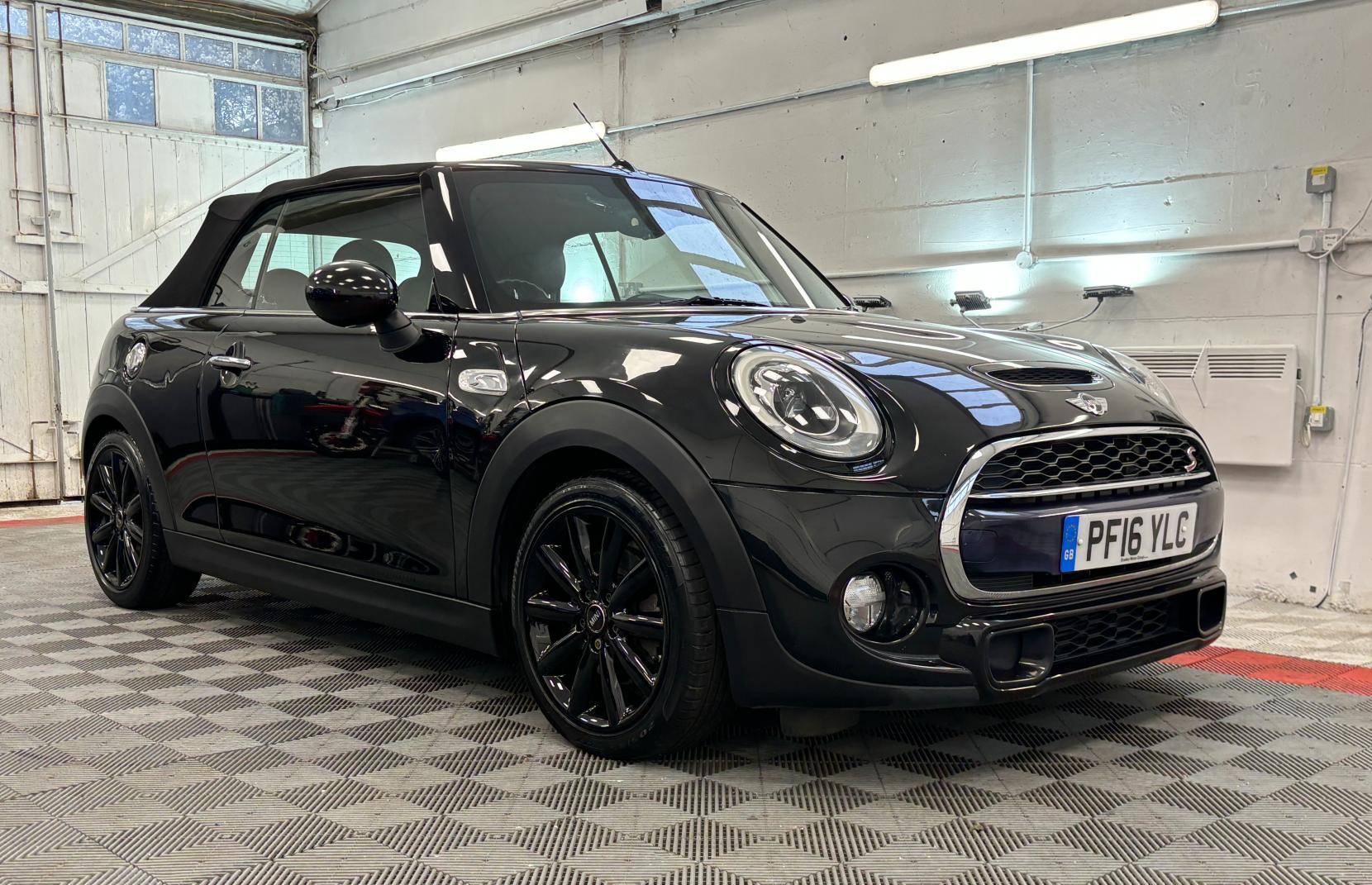 MINI Convertible 2.0 Cooper S Convertible 2dr Petrol Manual Euro 6 (s/s) (192 ps)