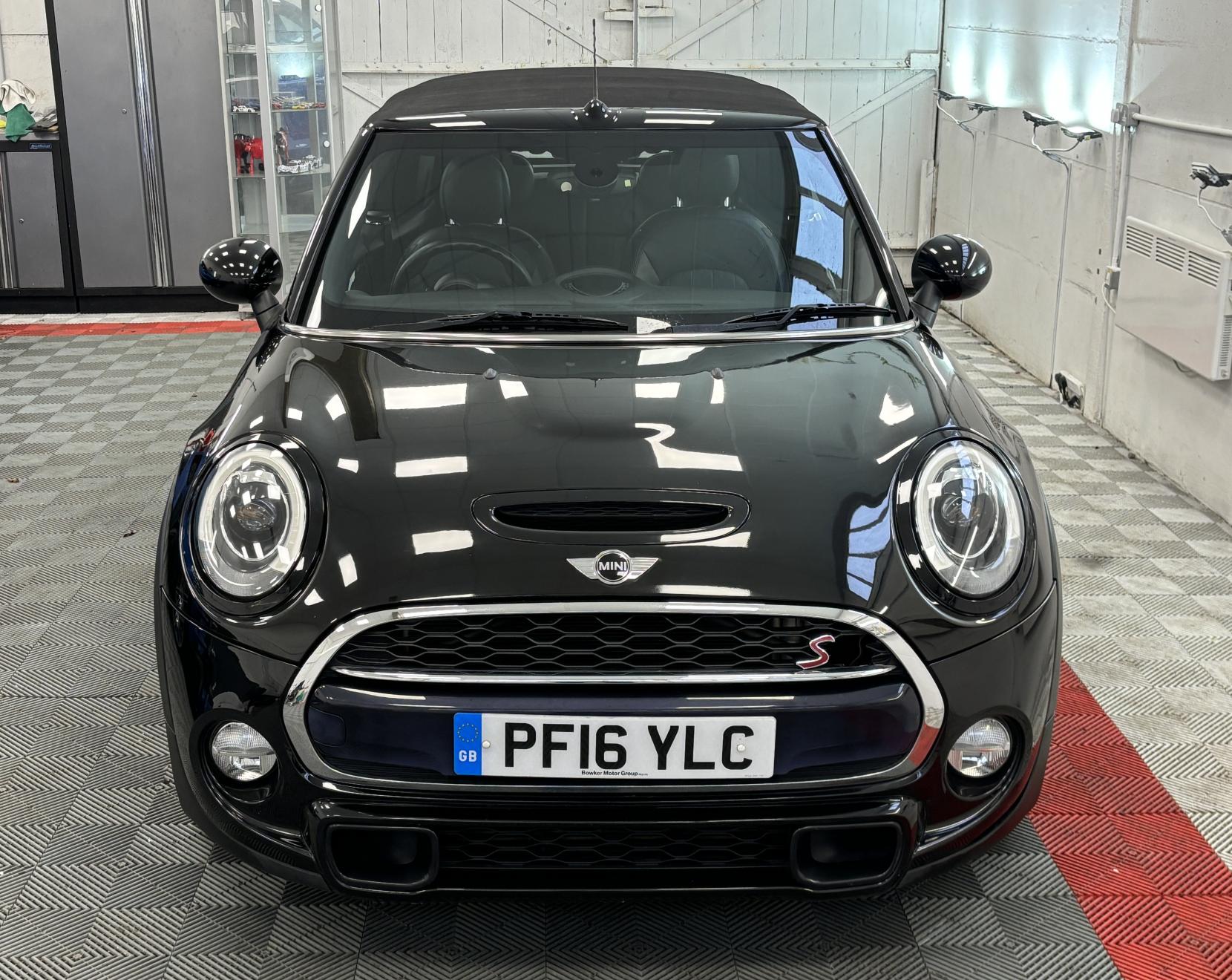 MINI Convertible 2.0 Cooper S Convertible 2dr Petrol Manual Euro 6 (s/s) (192 ps)