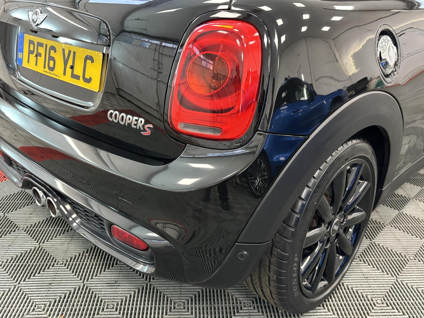 MINI Convertible 2.0 Cooper S Convertible 2dr Petrol Manual Euro 6 (s/s) (192 ps)