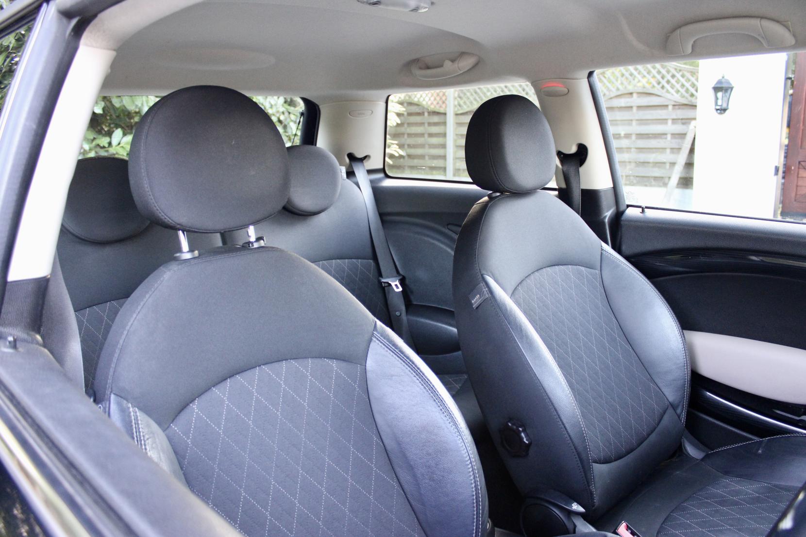 MINI Hatch 1.6 Cooper Baker Street Hatchback 3dr Petrol Manual Euro 6 (s/s) (122 ps)