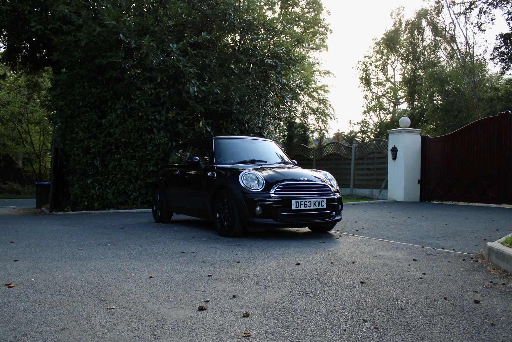 MINI Hatch 1.6 Cooper Baker Street Hatchback 3dr Petrol Manual Euro 6 (s/s) (122 ps)