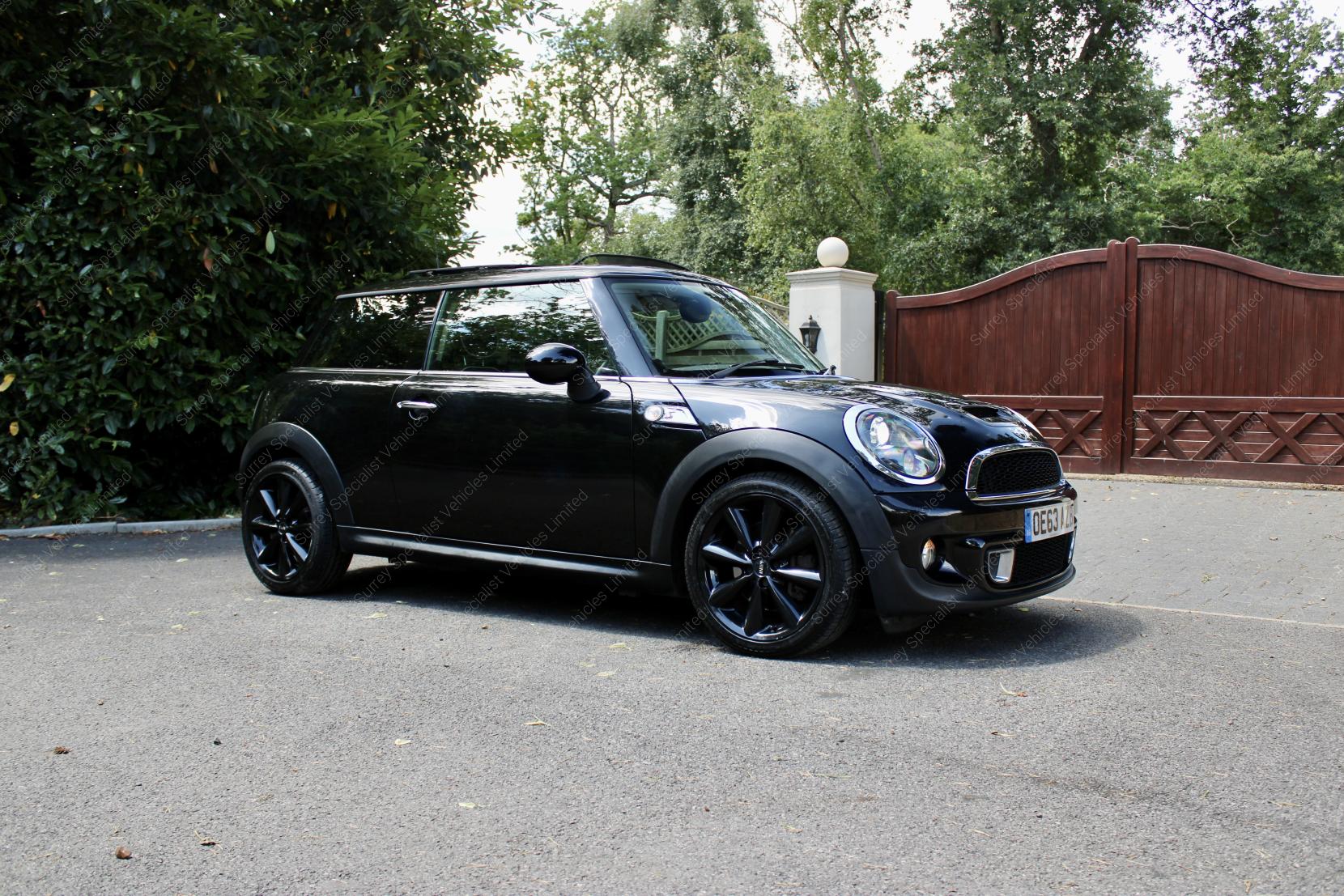 MINI Hatch 1.6 Cooper S Hatchback 3dr Petrol Manual Euro 5 (s/s) (184 ps)