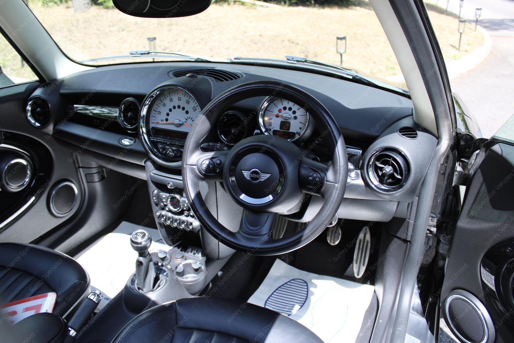 MINI Hatch 1.6 Cooper S Hatchback 3dr Petrol Manual Euro 5 (s/s) (184 ps)