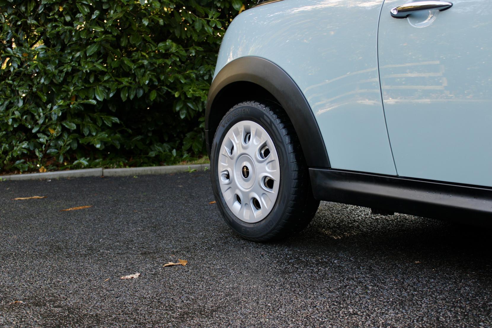 MINI Hatch 1.6 One Hatchback 3dr Petrol Manual Euro 5 (98 ps)