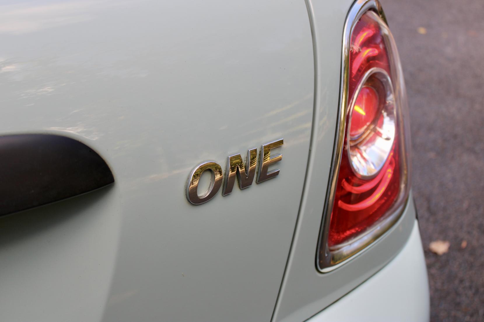 MINI Hatch 1.6 One Hatchback 3dr Petrol Manual Euro 5 (98 ps)