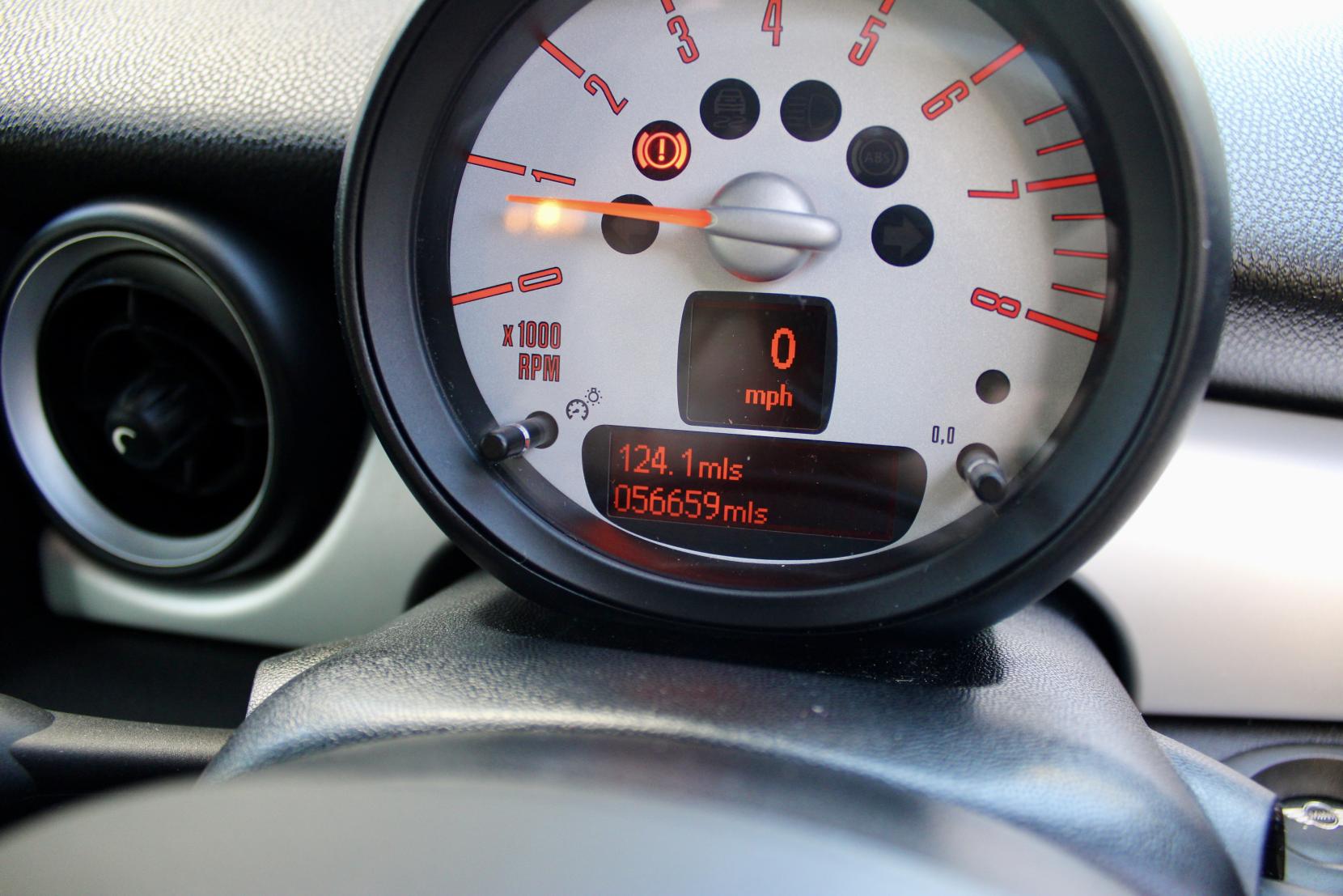 MINI Hatch 1.6 One Hatchback 3dr Petrol Manual Euro 5 (98 ps)