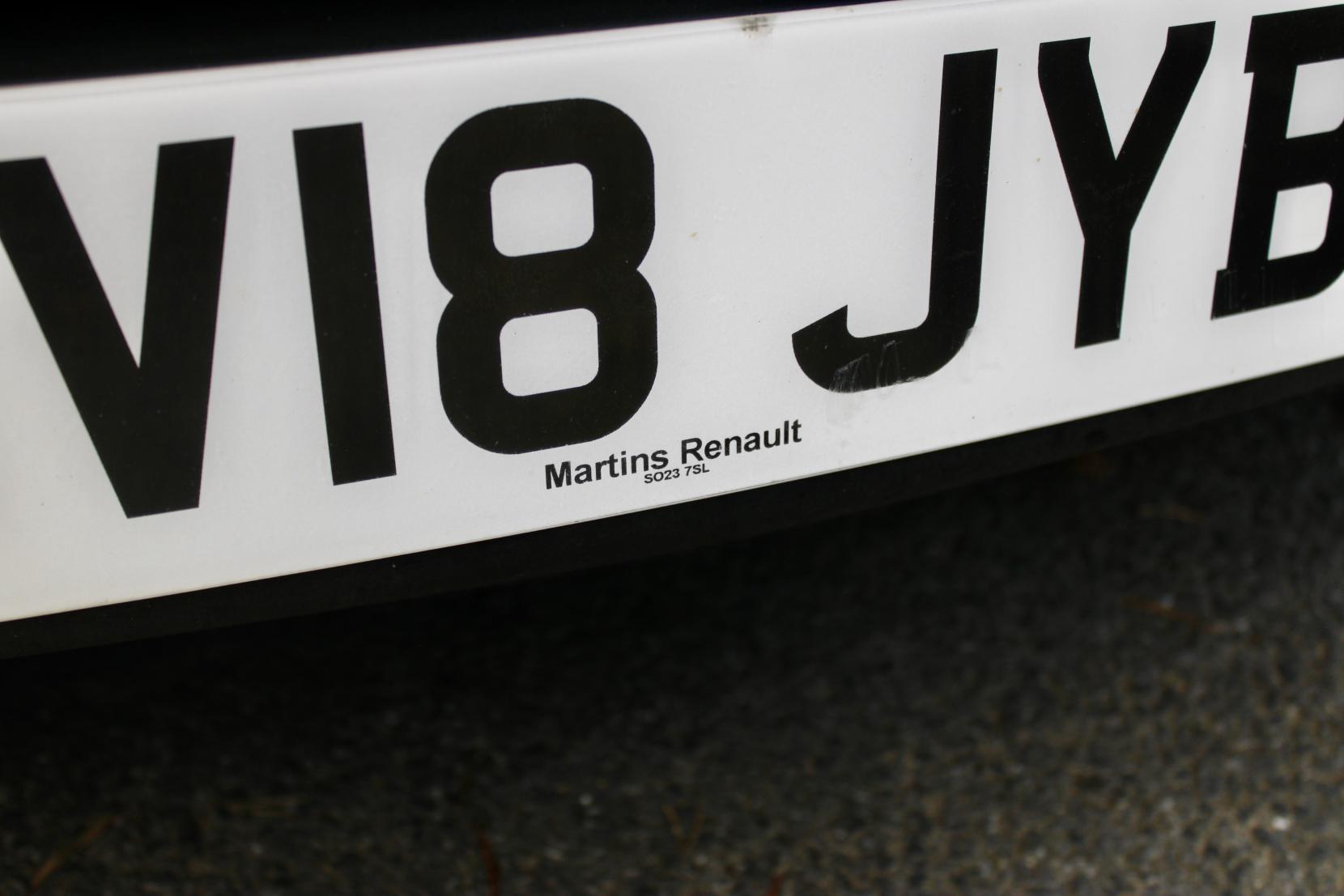 Renault Clio 0.9 TCe Urban Nav Hatchback 5dr Petrol Manual Euro 6 (s/s) (90 ps)