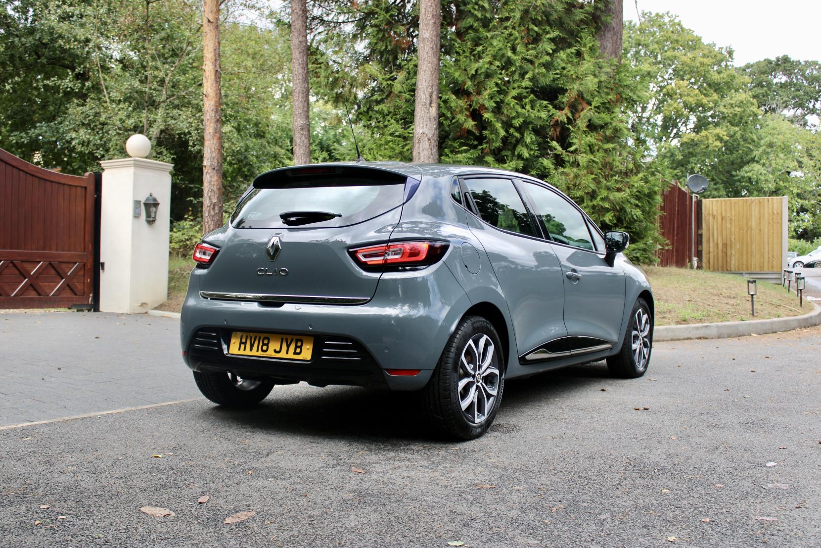 Renault Clio 0.9 TCe Urban Nav Hatchback 5dr Petrol Manual Euro 6 (s/s) (90 ps)
