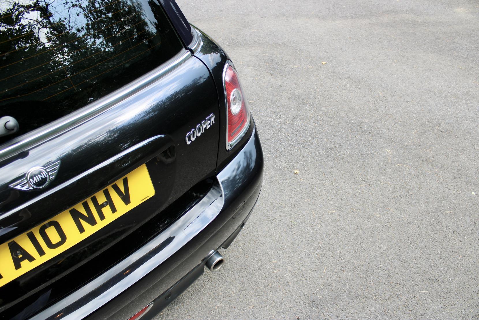MINI Hatch 1.6 Cooper Camden Hatchback 3dr Petrol Steptronic Euro 5 (122 ps)