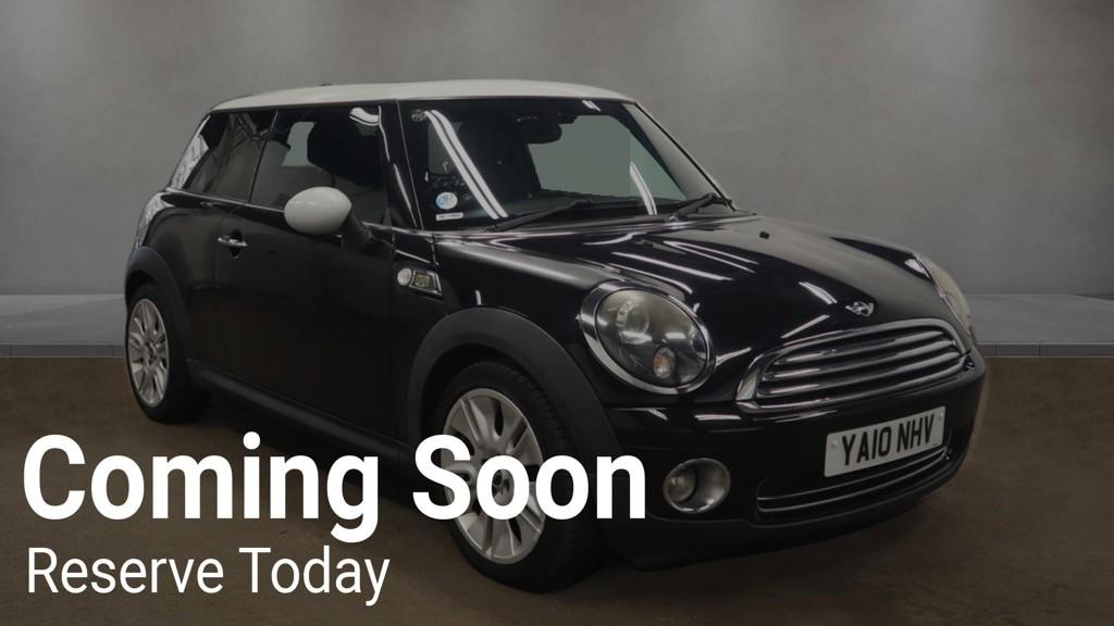 MINI Hatch 1.6 Cooper Camden Hatchback 3dr Petrol Steptronic Euro 5 (122 ps)