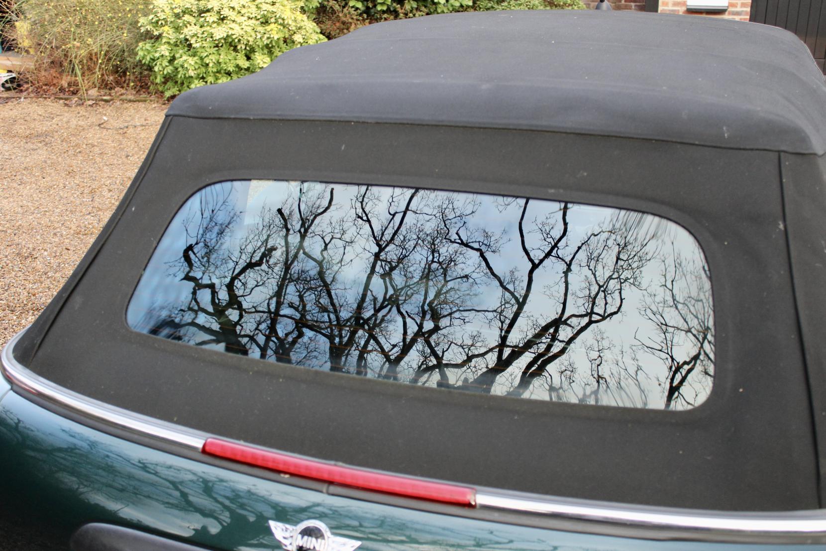 MINI Convertible 1.6 Cooper Convertible 2dr Petrol Manual Euro 4 (115 ps)