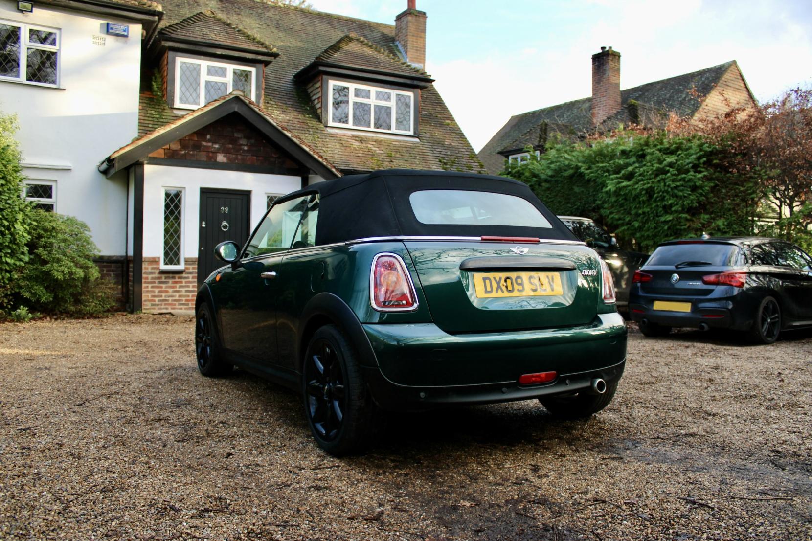 MINI Convertible 1.6 Cooper Convertible 2dr Petrol Manual Euro 4 (115 ps)