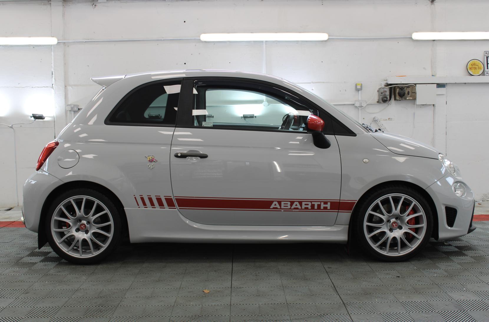 Abarth 595 1.4 T-Jet Competizione Hatchback 3dr Petrol Auto Euro 6 (180 bhp)