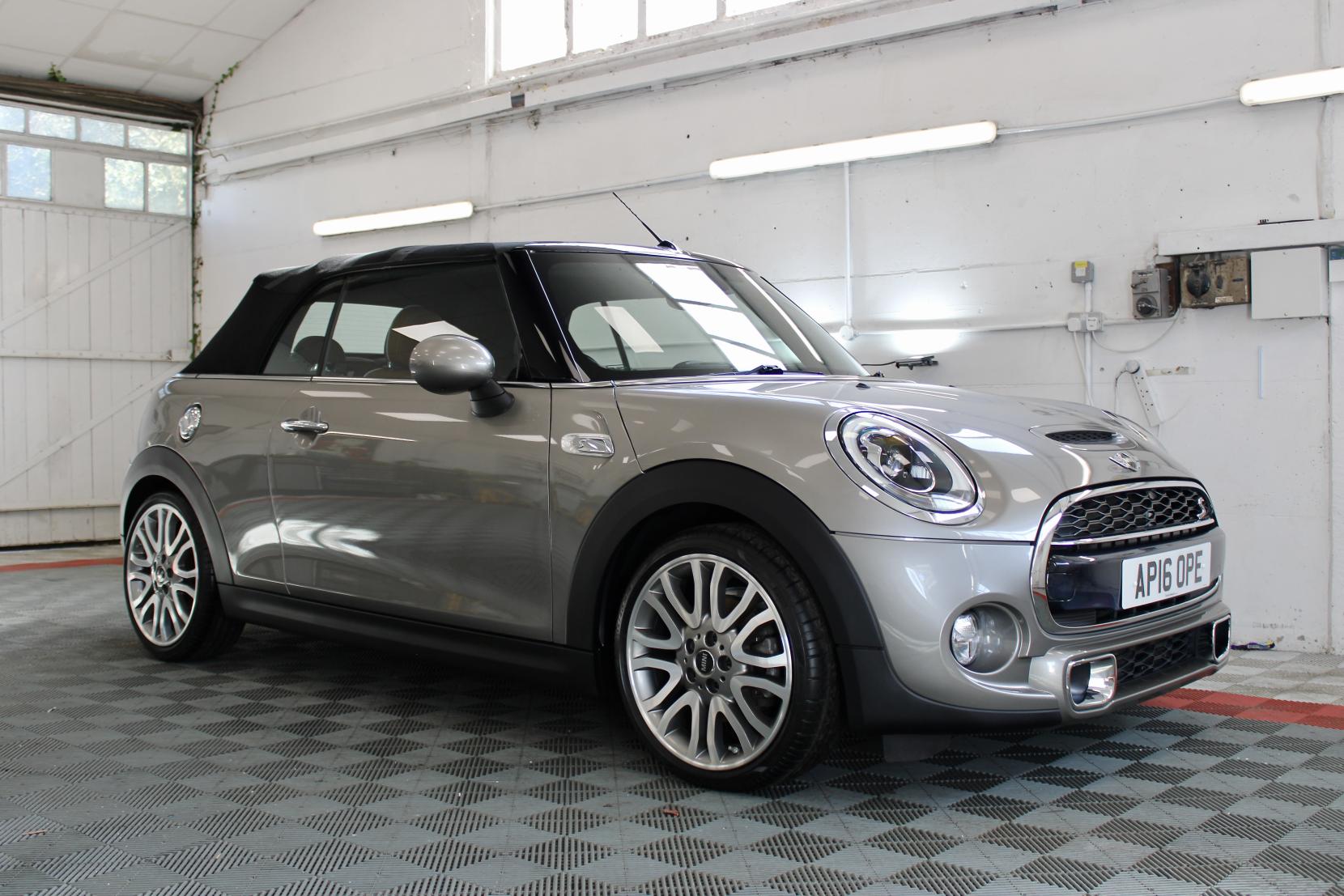 MINI Convertible 2.0 Cooper S Convertible 2dr Petrol Manual Euro 6 (s/s) (192 ps)