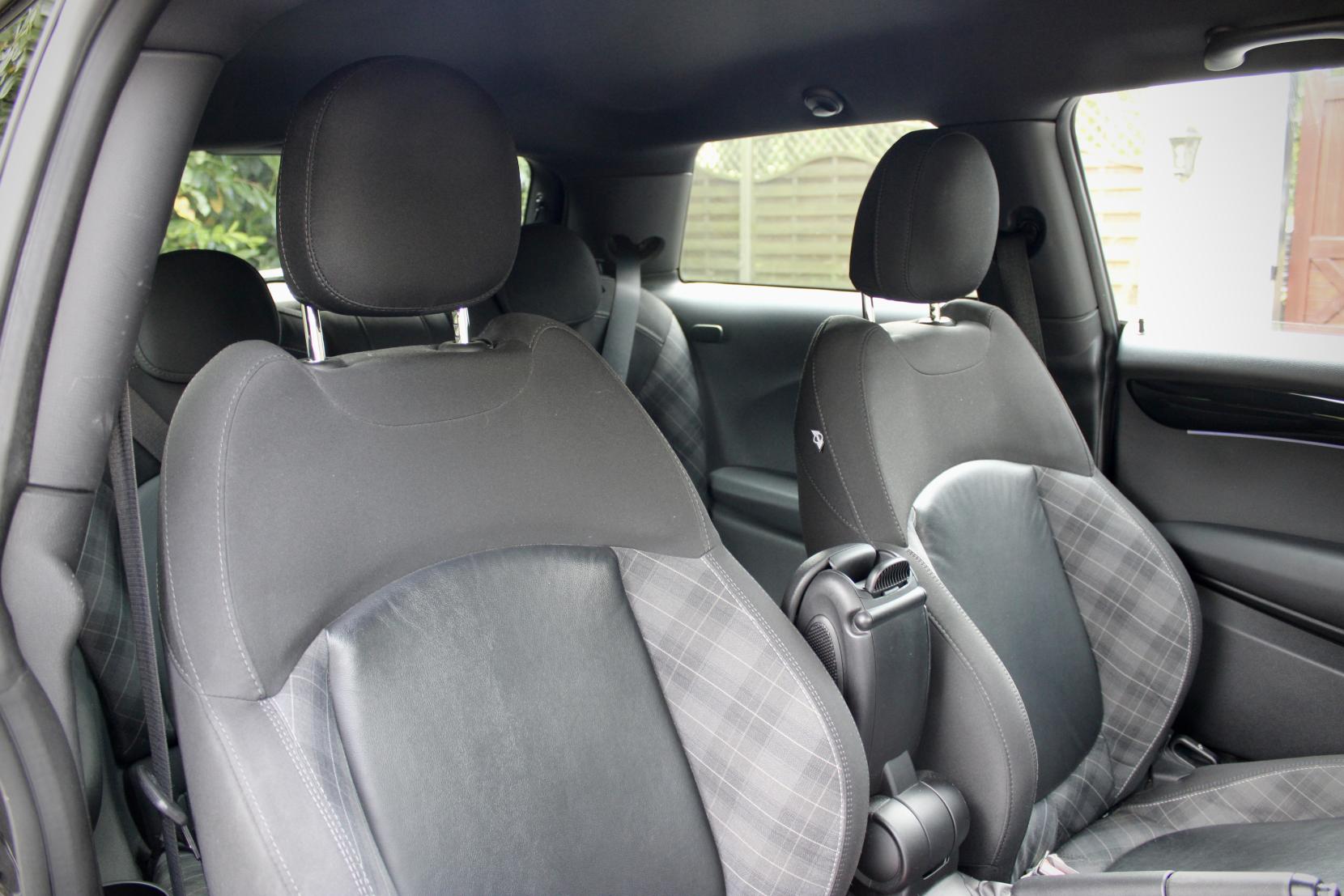 MINI Hatch 2.0 Cooper S Hatchback 3dr Petrol Manual Euro 6 (s/s) (192 ps)