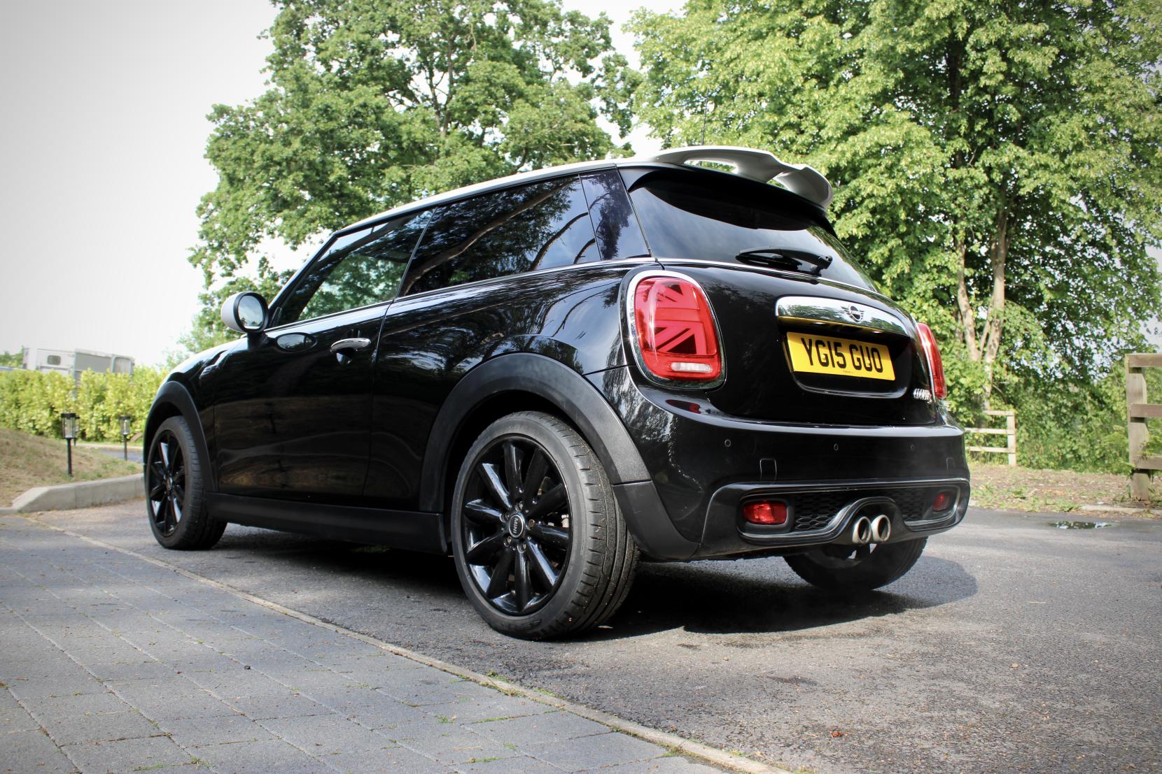 MINI Hatch 2.0 Cooper S Hatchback 3dr Petrol Manual Euro 6 (s/s) (192 ps)