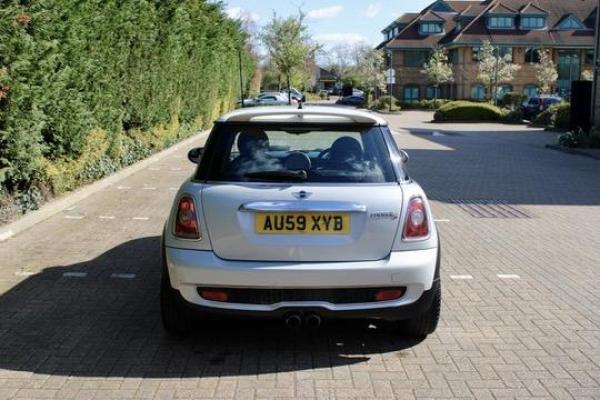 MINI Hatch 1.6 Cooper S Camden Hatchback 3dr Petrol Manual Euro 5 (175 ps)